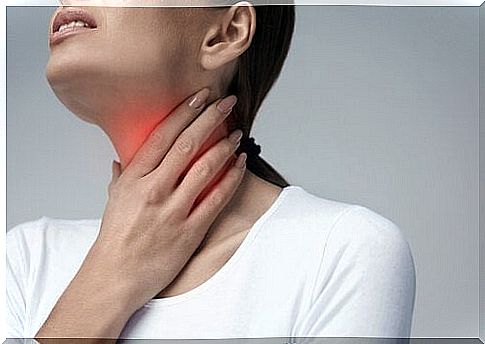 Woman with sore throat