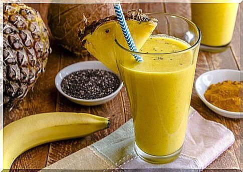 Yellow smoothie