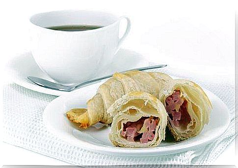 turkey ham croissants