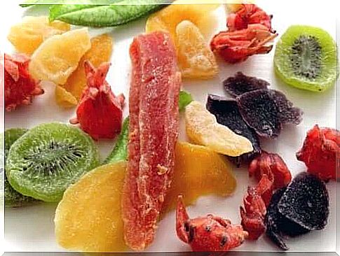 How to dry fruit at home