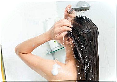 If you wash your hair too much, does it shed?