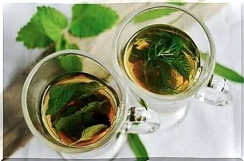 Tea with mint