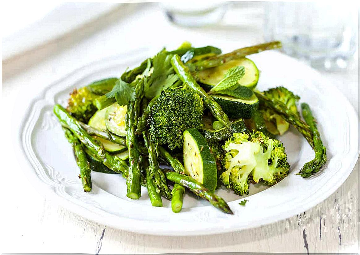 A plate of green vegetables