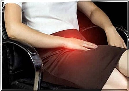 Woman with sports hernia has groin pain